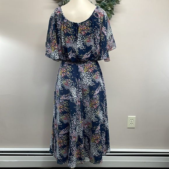 Modcloth Fiore Your Entertainment Midi Navy Floral Chiffon Dress with Pockets XS - Picture 7 of 16